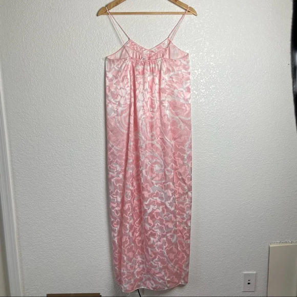 Vintage Mary McFadden Pink and White Nightgown Satin Size Small - Picture 2 of 9